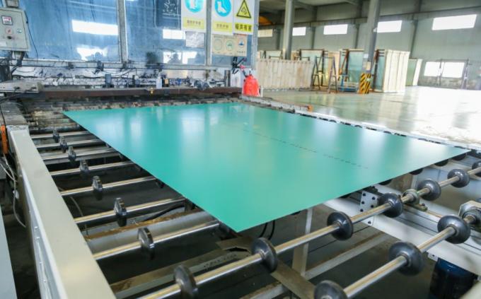 Clear Glass Wholesale Manufacturer Hot Selling Glass Mirrors Size 36′′*48′′, 48′′*72′′ for Wall Decor Mirrors / Espejos De Vidrio