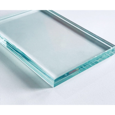 Plat gepolijst randwerk Op maat gemaakt gekleurd transparant gelamineerd glas voor meubels