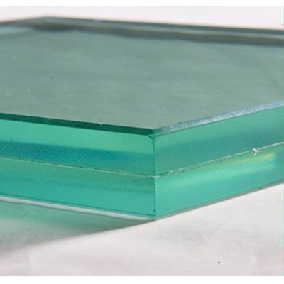 Inrichting decoratief gelamineerd glas met draadnet tussenlaag en gehard glas