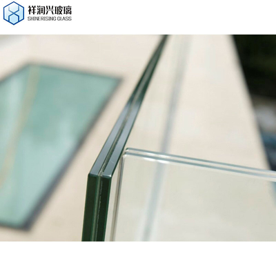 Geraffineerd gelaagd glaspaneel 8 mm 10 mm 12 mm 15 mm voor bouw- en buitenprojecten