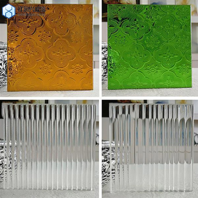 Op maat gemaakte glazen panelen met een helder zwevend patroon voor transformatie van het interieur
