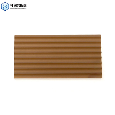 Bruin gemodelleerd glas Glanzend glas 3 mm 5 mm 1830*2440 nieuwe technologie glazen