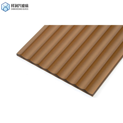Bruin gemodelleerd glas Glanzend glas 3 mm 5 mm 1830*2440 nieuwe technologie glazen