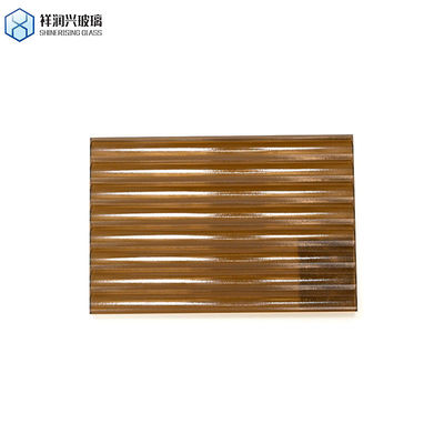 Vaste kleur bruine glazen pot met gecoate verf en geïmprimeerd bubbelpatroon