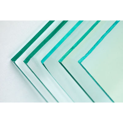 3 mm, 5 mm en 12 mm heldere gehard glaspanelen voor op maat gemaakte gebogen gebouwconstructie