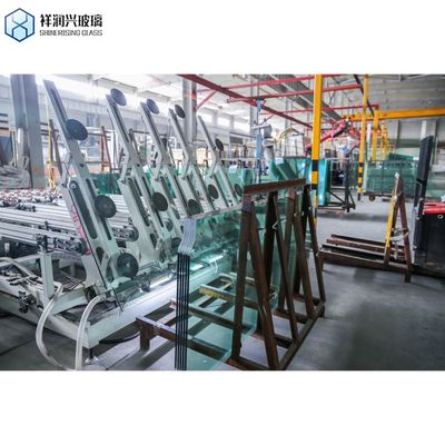 Bouwveiligheid Lage ijzeren gepolijst edged gehard glas met ISO-certificaat