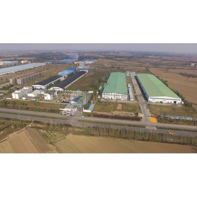 Gebouw van glazen deuren met plat gepolijst randwerk en zonnelamineerde techniek