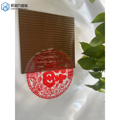5 mm 6 mm 8 mm euro bronzen Moru gecanneleerde kastdeur met rietpatroon en gehard glas