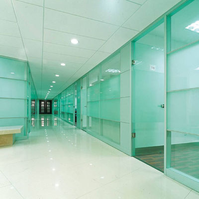 2-17mm CE SGCC geaccrediteerd fysiek gehard plat/bogen glas voor spiraaltrappen binnen