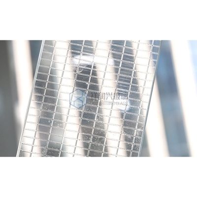 Geraffineerd gelamineerd glas 10mm 20mm 30mm 40mm voor levering