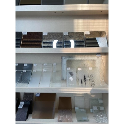Ervaren gefigureerd glas helder gemodelleerd glas voor meubilair op aanvraag
