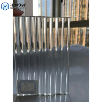 GB15763.2-2005 Goedgekeurd gegalvaniseerd 6mm Obscure Iron Wire Mesh Figured Patterned Wired Glass