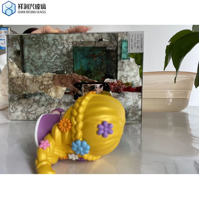 Decoratieve wandspiegel voor deuren Garderobe Snijrand Boren Tempereren ISO-gecertificeerd