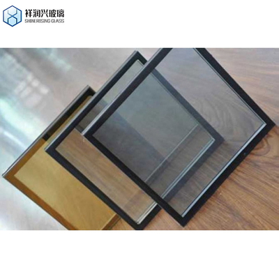 Aanpassing 6 mm Igu gehard Low-E Triple Glazed geïntegreerde / geïsoleerde eenheden Glas