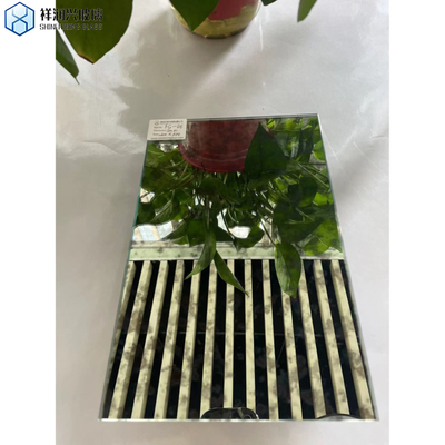 Techniek Gelamineerd/geïsoleerd/gepatroneerd antiek spiegelglas CE-gecertificeerd 2mm/3mm/4mm