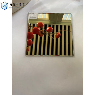 ISO-gecertificeerde zilveren glazen spiegel voor gegraveerde verwerking en eenzijdig bekijken