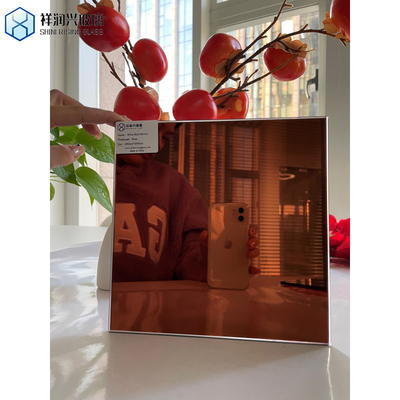 Kleurrijk Decoratief Spiegelglas Rechthoekig Reflectief Zwart Floatglas voor getinte glas