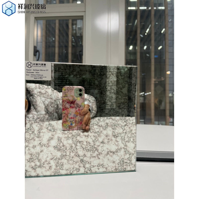 Techniek Antiek spiegelglas voor het maken en de vraag Wandspiegel Decoratief glas