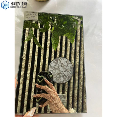 Zilveren afwerking Antieke spiegel Glas Grote vintage wandspiegel voor hotelwinkelmeubilair