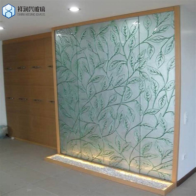 Vurvormd jadeglas De ultieme oplossing voor interieur- en kunstglas