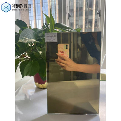 6 mm gekleurde grote spiegelglasplaat op maat en milieuvriendelijk voor modern ontwerp