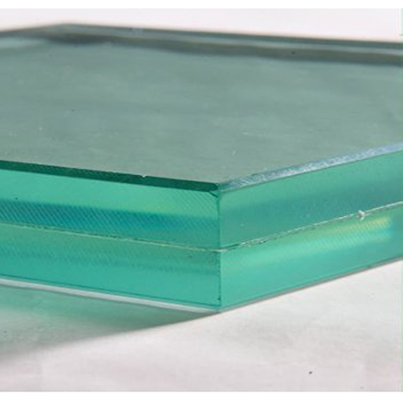 Inrichting decoratief gelamineerd glas met draadnet tussenlaag en gehard glas