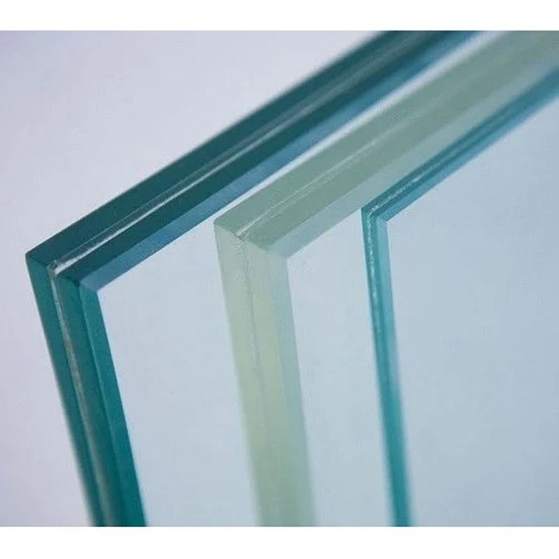 Gehard gelaagd plat glas voor zwembad in helderblauw groen grijs drijvend ontwerp