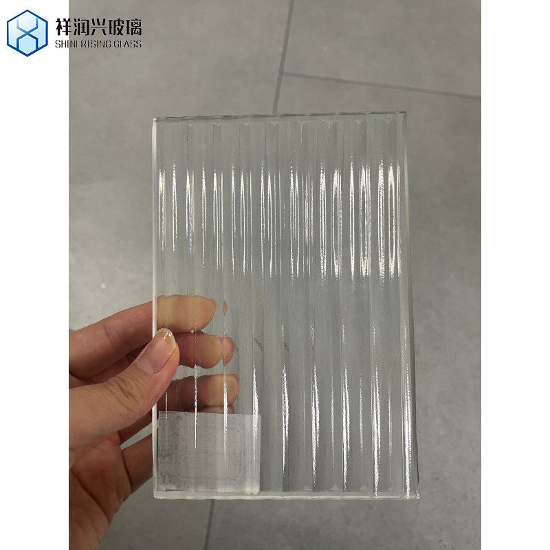 Effen kleur Ultra helder laag ijzer Moru gecanneleerd getextureerd rietpatroon glas 8 mm 10 mm 12 mm