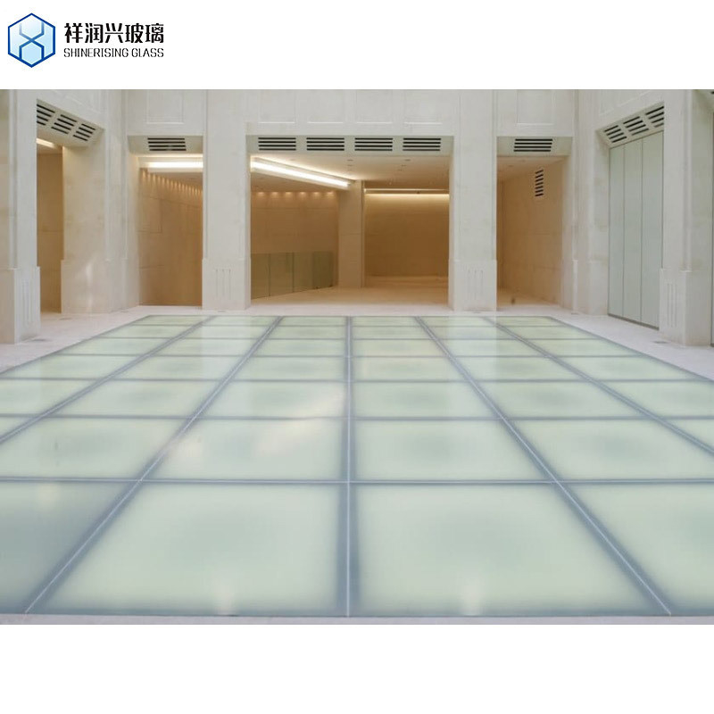 3 mm 4 mm 5 mm 6 mm 8 mm helderkleurig reflecterend veiligheidsglas voor badkamervensters zonder raam